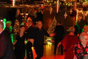 2e Kerstbal (069)
